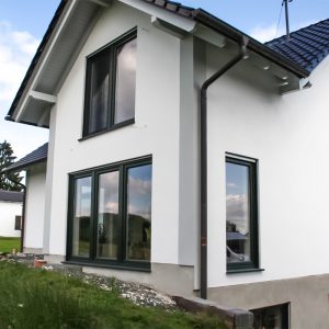 galerie_efh_verwinkelt_weiss-grau_800x800